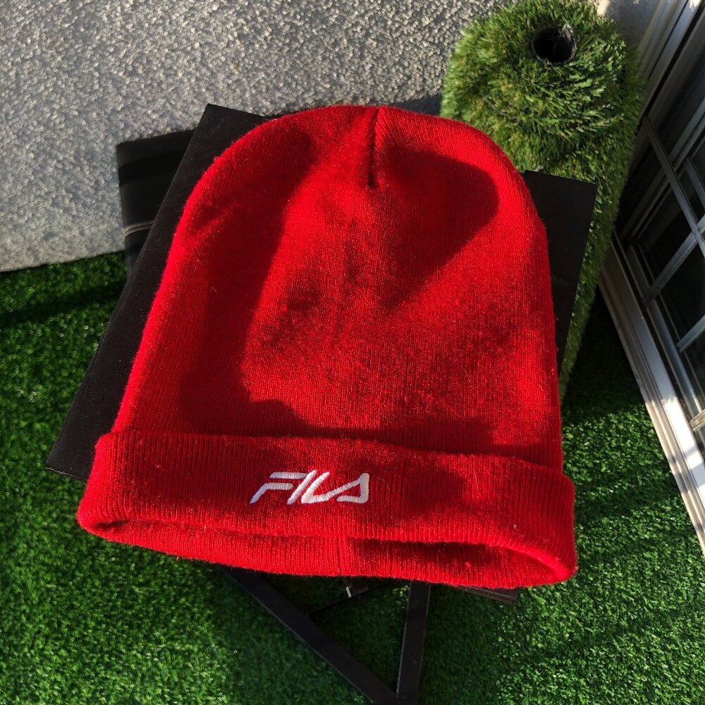 Red Fila Beanie (2010s)